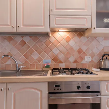 Dimora Di Rosy Pittulongu - Happy *